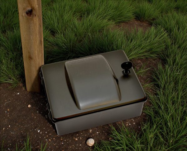 Rodenthor Beta Rodenthor Curve Bait Station – Connovation – Conservation and Pest ...